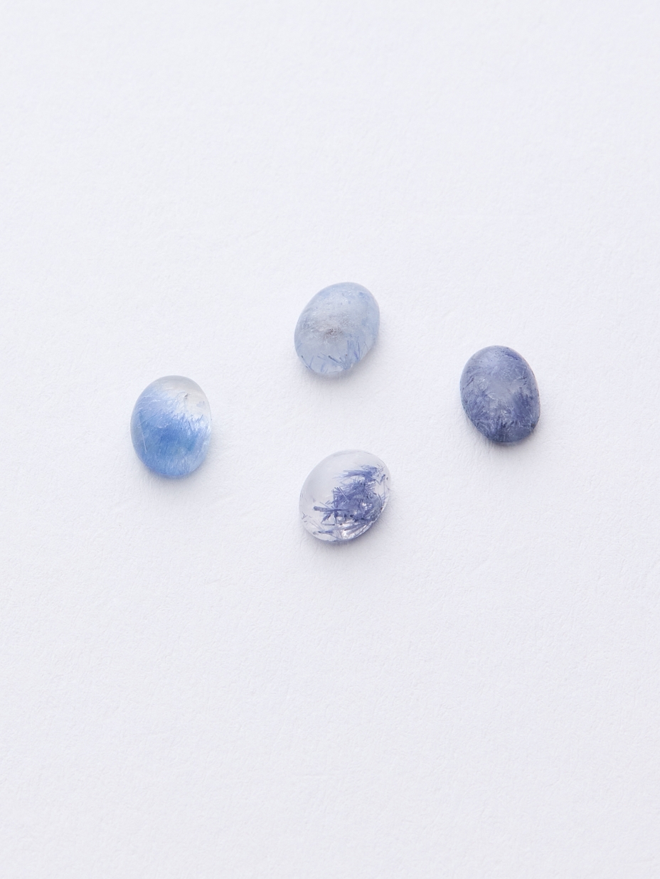 Dumortierite in Quartz